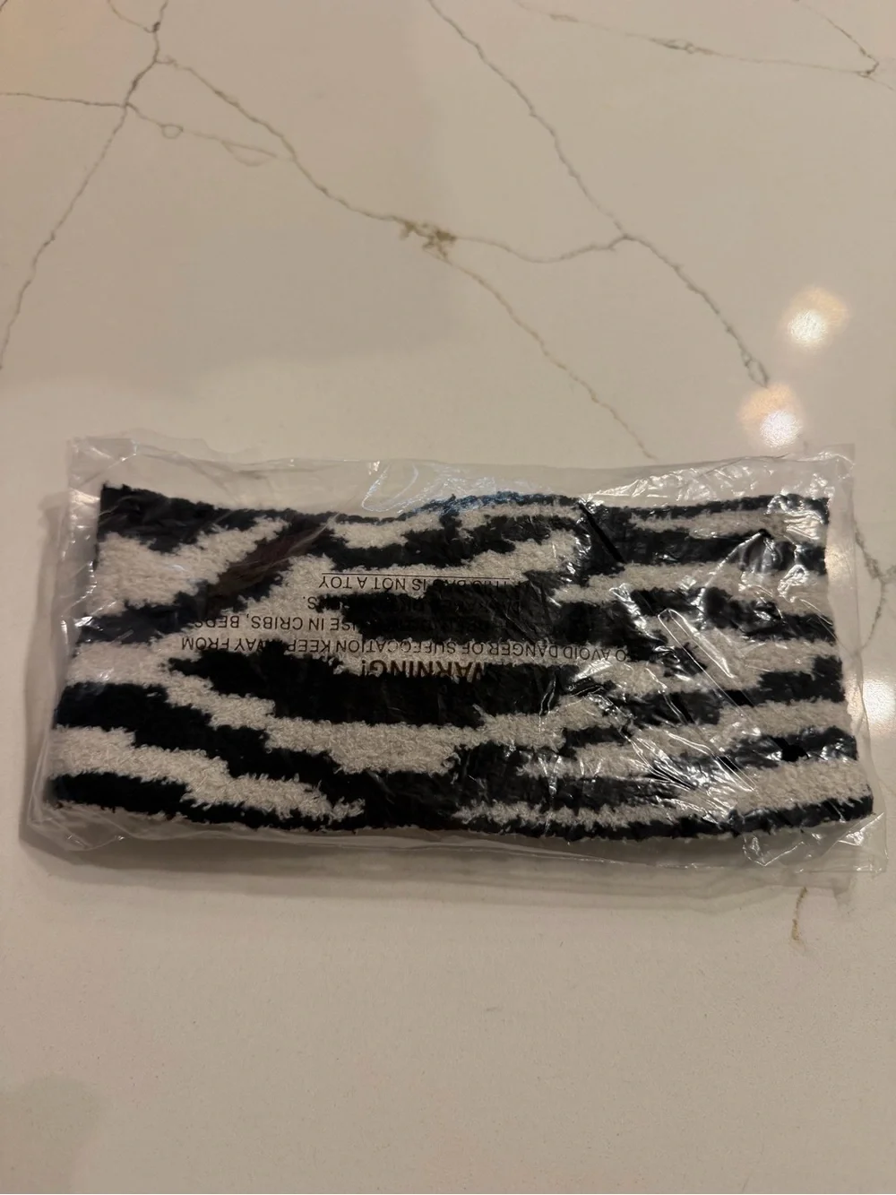 NWT Unbranded Women's Zebra Print Luxury Soft Twist Knot Headband
